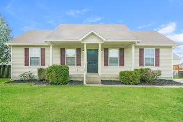 203 Pagoda Ct Shepherdsville, KY 40165